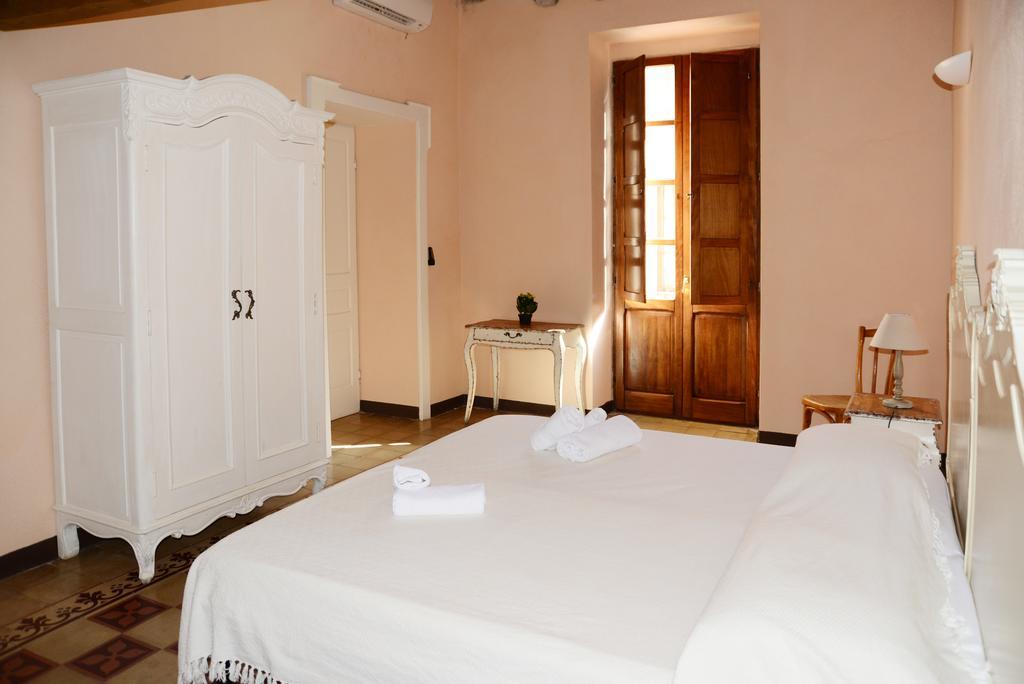 Hotel Il Corso 41 Openhouse Bosa Esterno foto